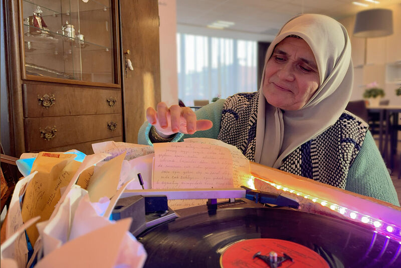 Taal en muziek brengen herinneringen terug